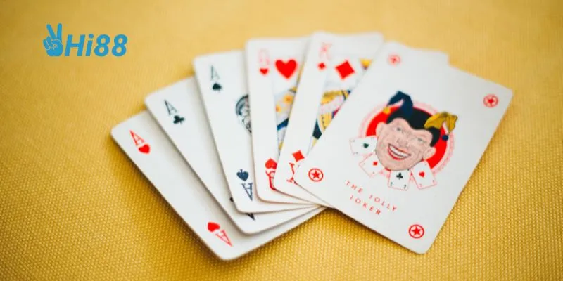 Quản lý bài hợp lý giúp bạn làm chủ thế trận.