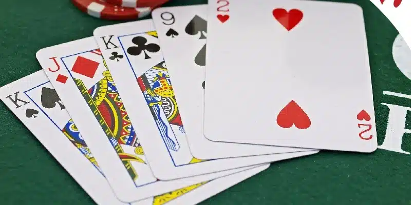 Tìm hiểu điểm thu hút của bài Tiến Lên